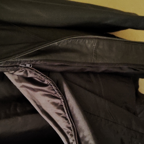 Brown Danier leather coat - Picture 5 of 6